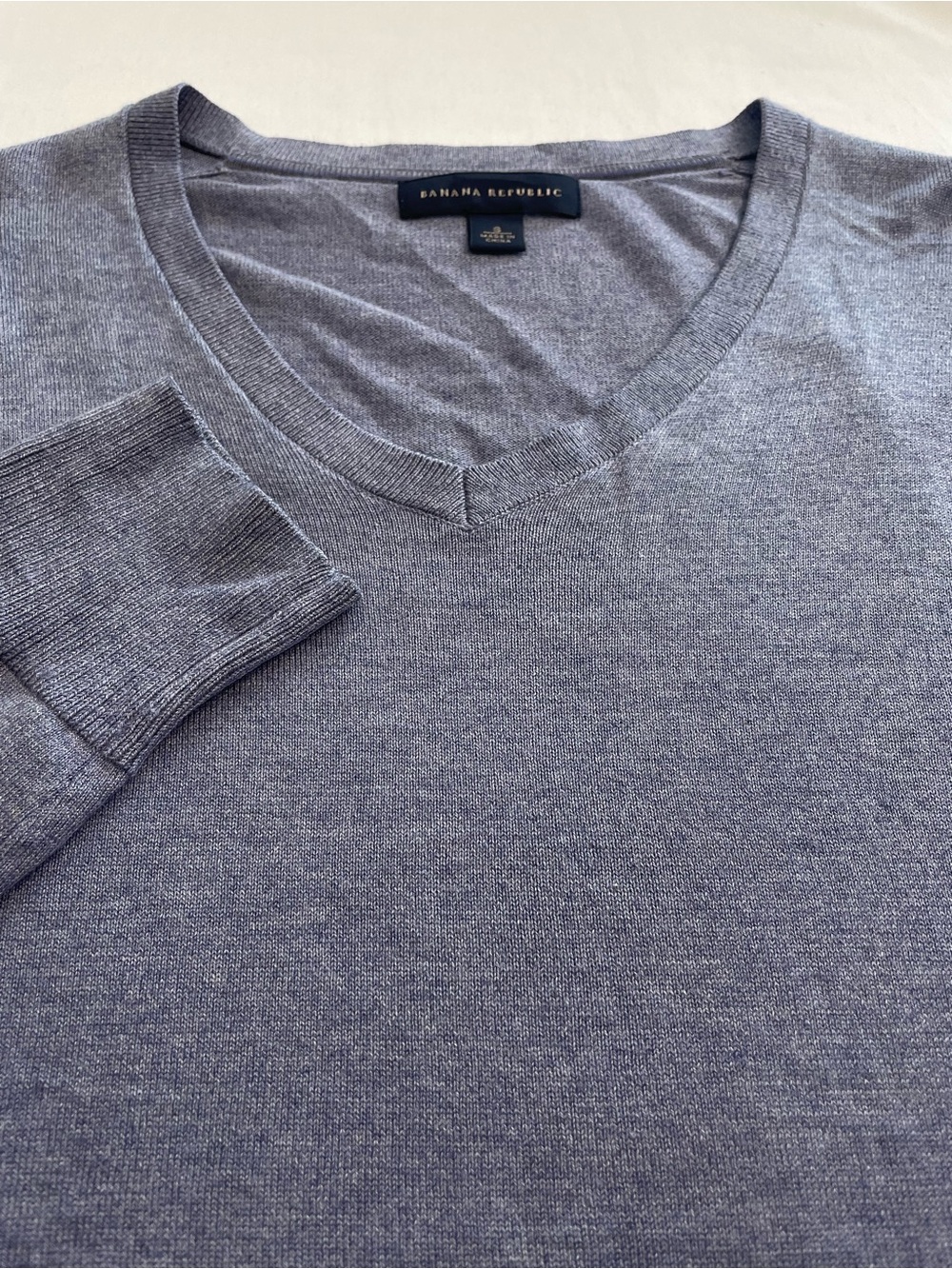 Banana Republic Luxury Blend Silk Cashmere V-Neck Heather Purple Grey Mens Small